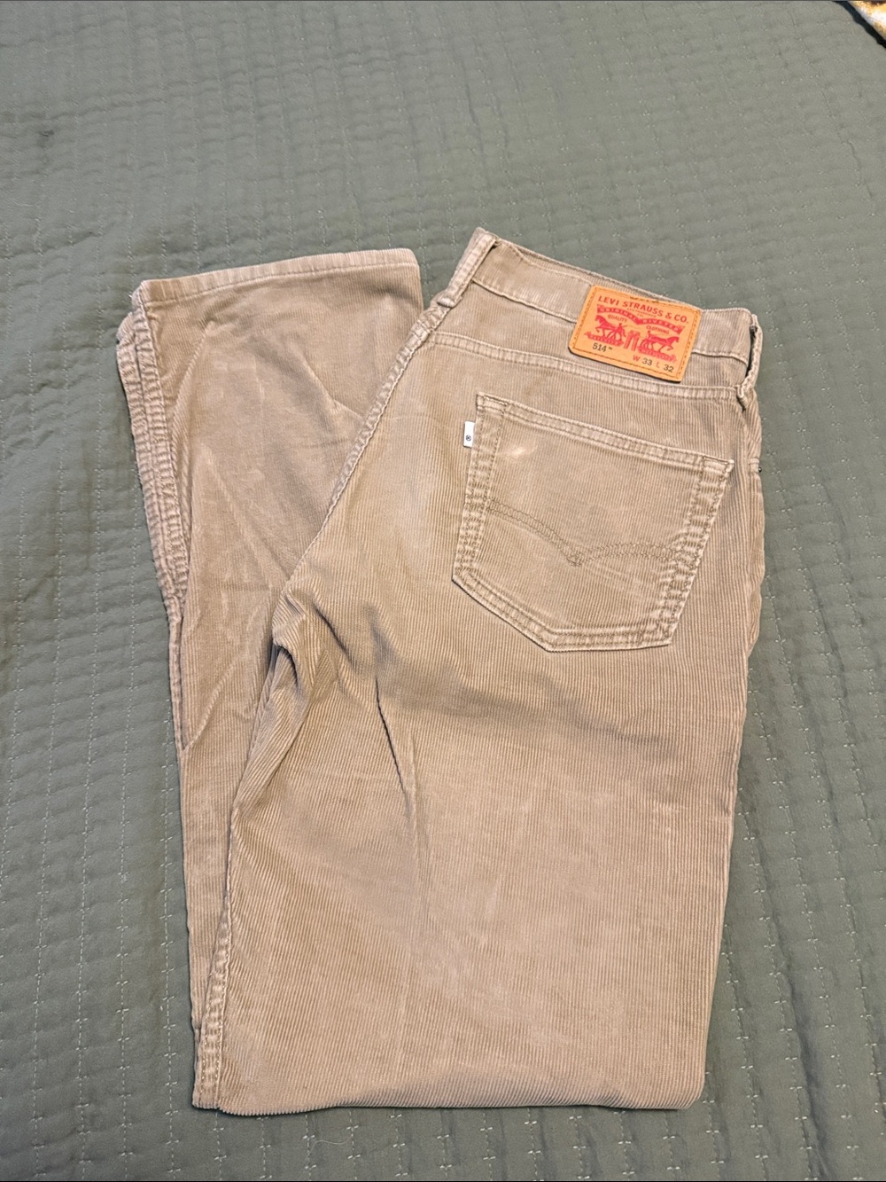 Levi's Men's Corduroy Pants in Beige